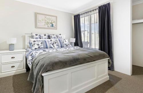 Nannup House | Hill View Cottages - Sail B