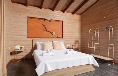 Haniotis Apartment | Hilltop Chalet 4