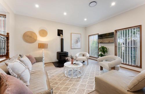 Shell Cove House | Hilltop Haven - Shell Cove