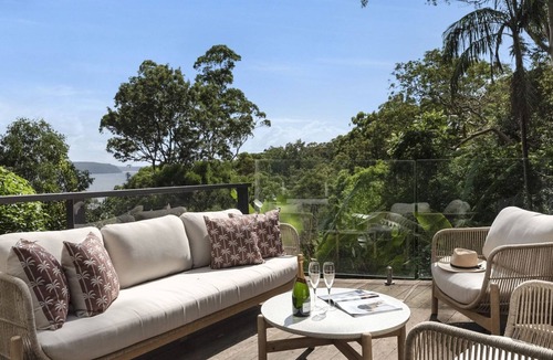 Avalon Beach House | HILLTOP HOUSE by Palm Beach Holiday Rentals
