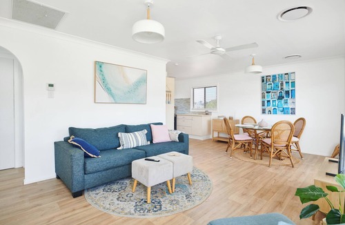 Harrington House | Hogan Street Retreat relax and enjoy the outside entertainers delight