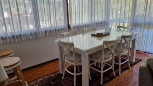 Hawks Nest House | Holiday Amongst Nature!