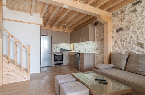 Drimonas House | Holiday Home 'Maniaveta's House' with Sea View, Wi-Fi and Air Conditioning