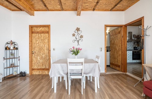 Stegna House | Holiday Home 'Yamas Luxury House' with Sea View, Wi-Fi and Air Conditioning