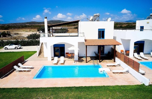 South Rhodes House | Holiday house Plimmiri for 1 - 8 persons with 4 bedrooms - Twin house