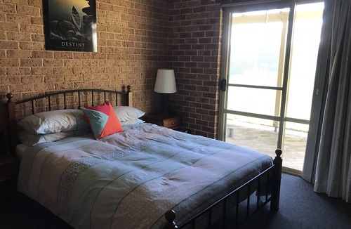 Ledge Point House | Home From Home@Ledge
