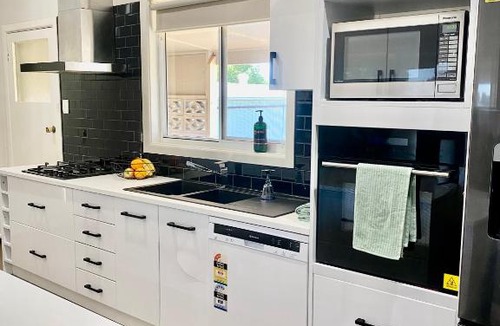 Hillvue House | Home in Hillvue