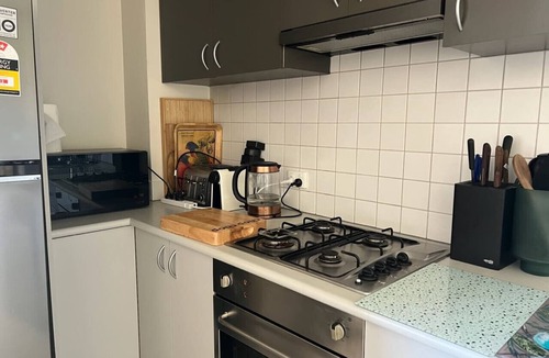 St. Kilda East Apartment | Homely Flat - St Kilda East | Underground Parking