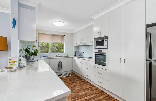 Dunbogan Apartment | Hopeview Haven 5 - 2 bedroom holiday home in Dunbogan