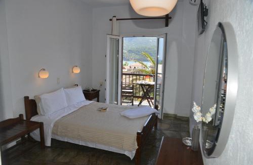 Skopelos Town Hotel | Hotel Anelli