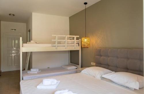 Karavostasi Hotel | Hotel Elina