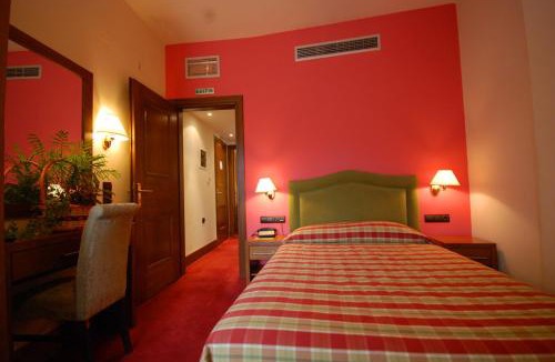 Karpenisi Hotel | Hotel Elvetia