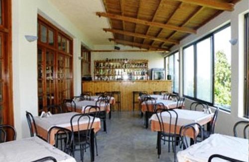 Skopelos Town Hotel | Hotel Kavouris
