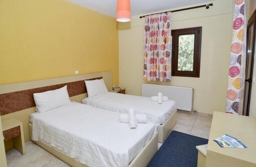 Pefkari Hotel | Hotel Moonbeam
