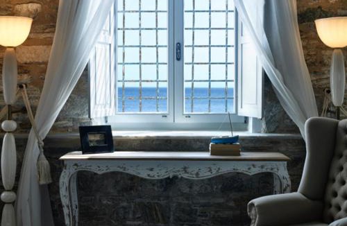 Ermoupoli Hotel | Hotel Ploes