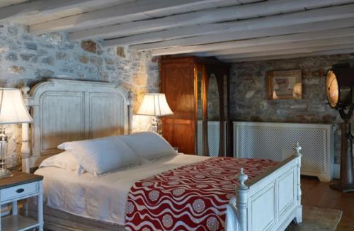 Ermoupoli Hotel | Hotel Ploes