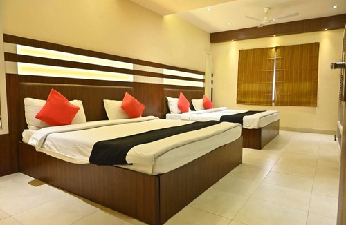 Kanpur Hotel | HOTEL ROYAL COTTAGE