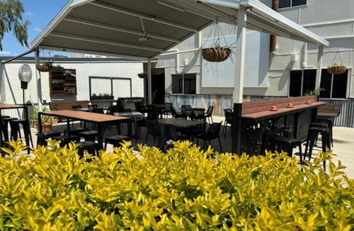 Thangool Hotel | Hotel Thangool