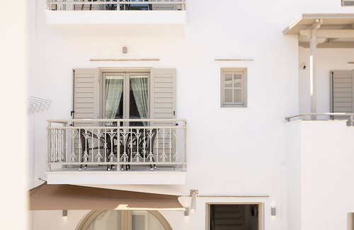 Old Town Naxos Apartment | Hotel Villa Flora