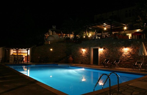 Agios Dimitrios Hotel | Hotel Vrionis