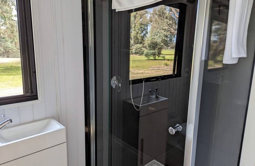 Dadswells Bridge House | House ∙ 1 bedroom ∙ 2 guests