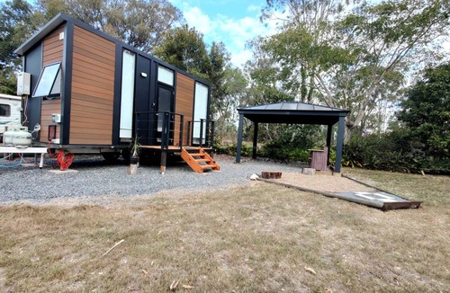 Baffle Creek House | House ∙ 1 bedroom ∙ 2 guests