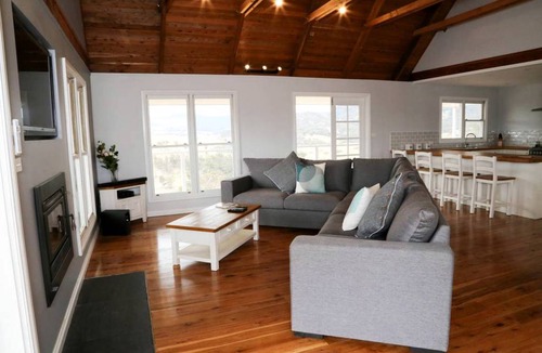 Lithgow City Council House | House ∙ 1 bedroom ∙ 8 guests