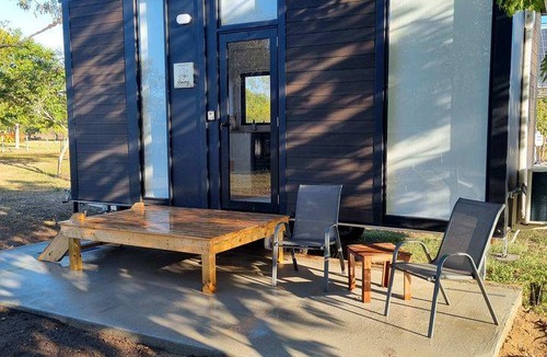 Black River House | House ∙ 1 bedroom ∙ 2 guests