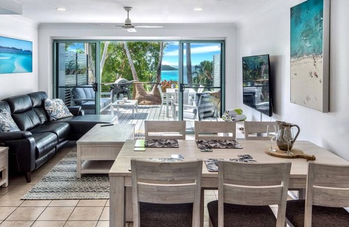 Hamilton Island House | House ∙ 2 bedrooms ∙ 5 guests