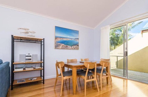 Inverloch House | House ∙ 2 bedrooms ∙ 4 guests