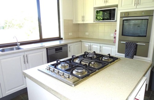 Ardrossan House | House ∙ 3 bedrooms ∙ 7 guests