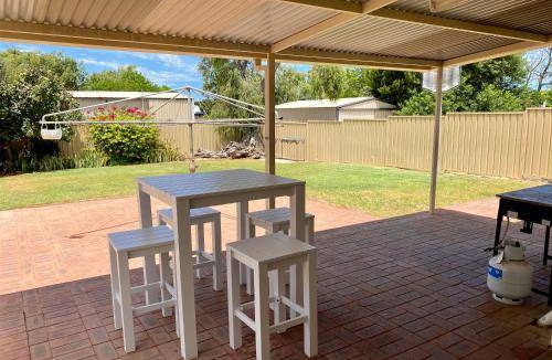 Jurien Bay House | House ∙ 3 bedrooms ∙ 8 guests