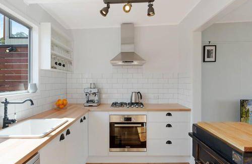 Potato Point House | House ∙ 4 bedrooms ∙ 10 guests