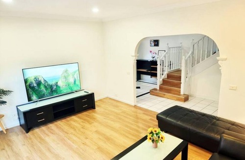 Maribyrnong House | House ∙ 4 bedrooms ∙ 14 guests