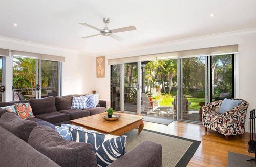 Erowal Bay House | House ∙ 4 bedrooms ∙ 8 guests