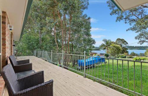 Narooma House | House ∙ 7 bedrooms ∙ 16 guests