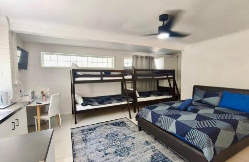 The Entrance House | House at the Heart of Entrance! Sleeps18