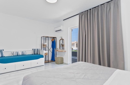 Pastida Apartment | House of Helios