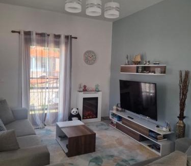 Leonidio Apartment | House of Light in Leonidio