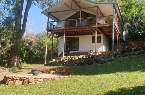 Ewingsdale House | House with large saltwater pool fabulous views firepit on acreage close to Byron