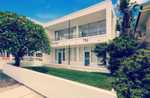 Currumbin Apartment | Houston Beachfront - Apartment 2