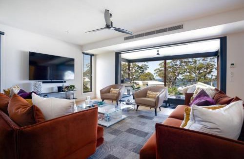 Hyams Beach House | Hyams Beach House A - Brand new lux beach Oasis