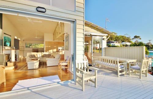Hyams Beach House | Hyams Reflections Hyams Beach