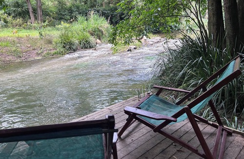 Thumb Creek Cabin | Idyllic cottage retreat with your own private swimming hole and jetty on river