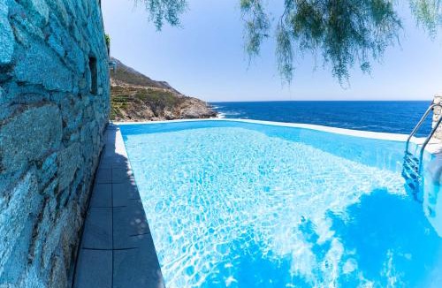Armenistis House | Ikarian Endless Blue