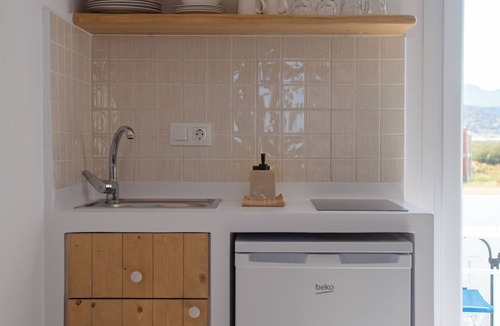 Naxos Town Apartment | Ikaros Studios - Pool & Jacuzzi, 5 mins from beach