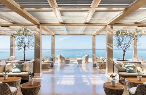 Nea Moudania Resort | Ikos Oceania