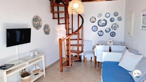 Plaka House | In Alto