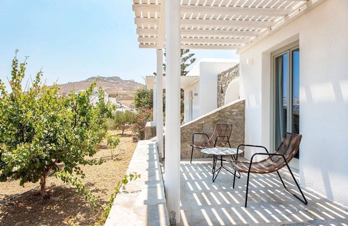 Ornos Villa | Incredible Mykonos Apartment | Apartment Revchi | 2 Bedrooms | Family