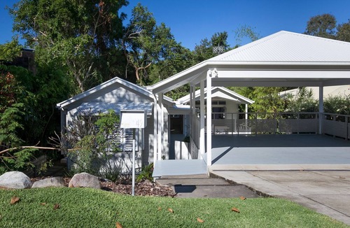 Yaroomba House | Indigo Blue - Hamptons style beach house
